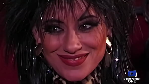 French MILF Gets Nailed with a Condom – Gaul Style!