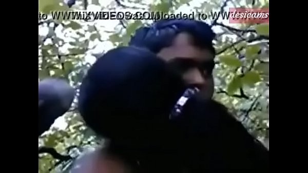 Steamy Backyard Quickie – Old School Fuck