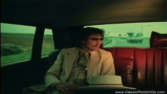 Vintage MILF Gets a Roadside Blowjob