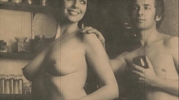 Step-Siblings Get Down When Mom & Dad Are Out