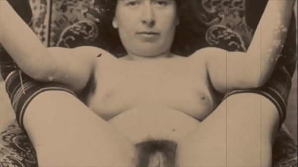Vintage MILF Flashing Her Hairy Bush