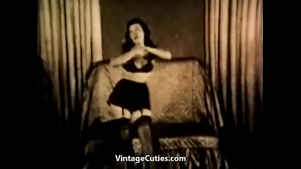 Vintage Babe Teasing in Her Stockings